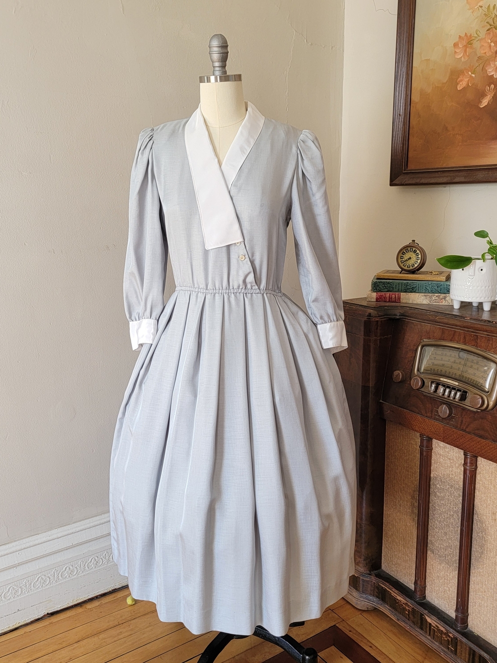 Vintage Gray & White 80s Does 50s Silk Dress Small
